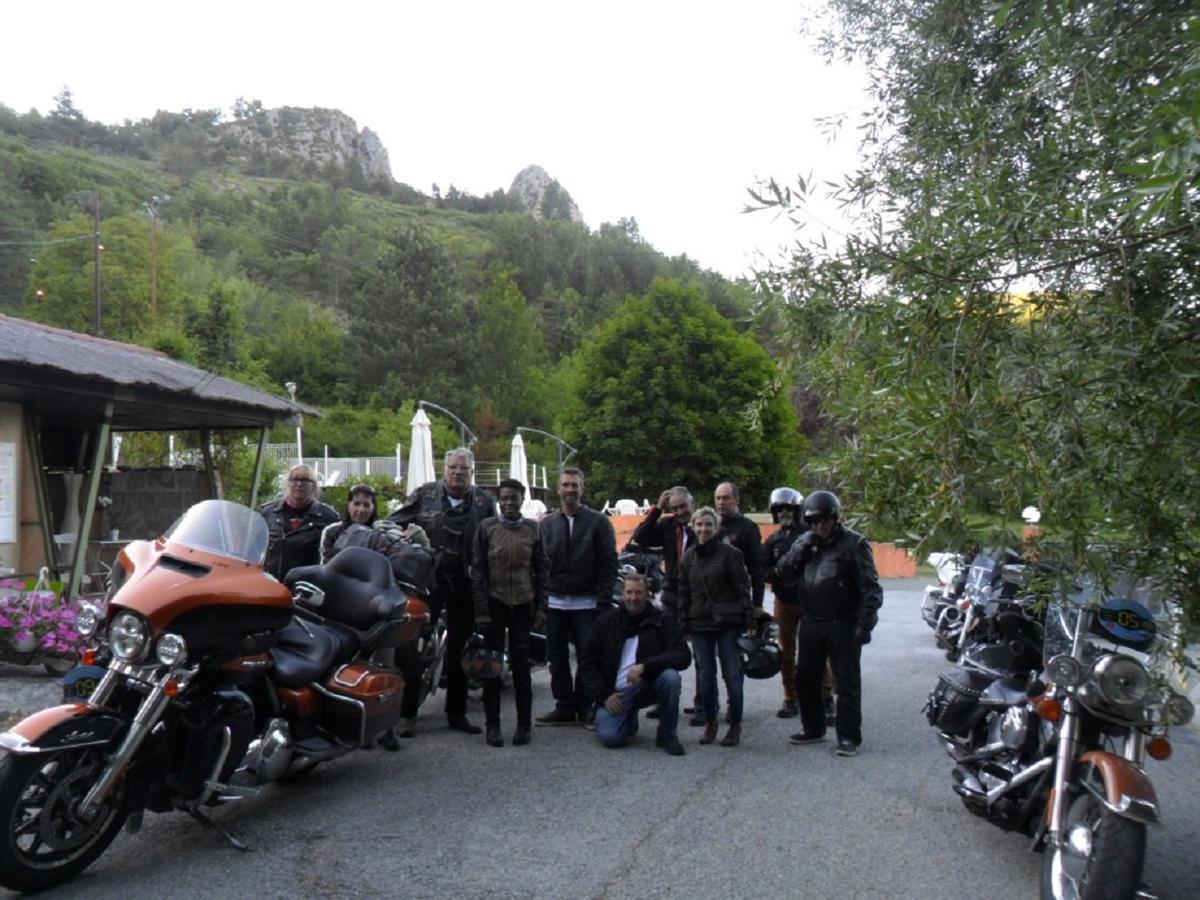 Camping Panoramique Du Verdon Castellane Exterior foto